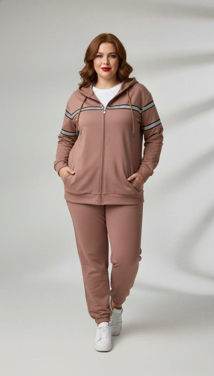 Brown Two-Piece Tracksuit Set – Top & Joggers