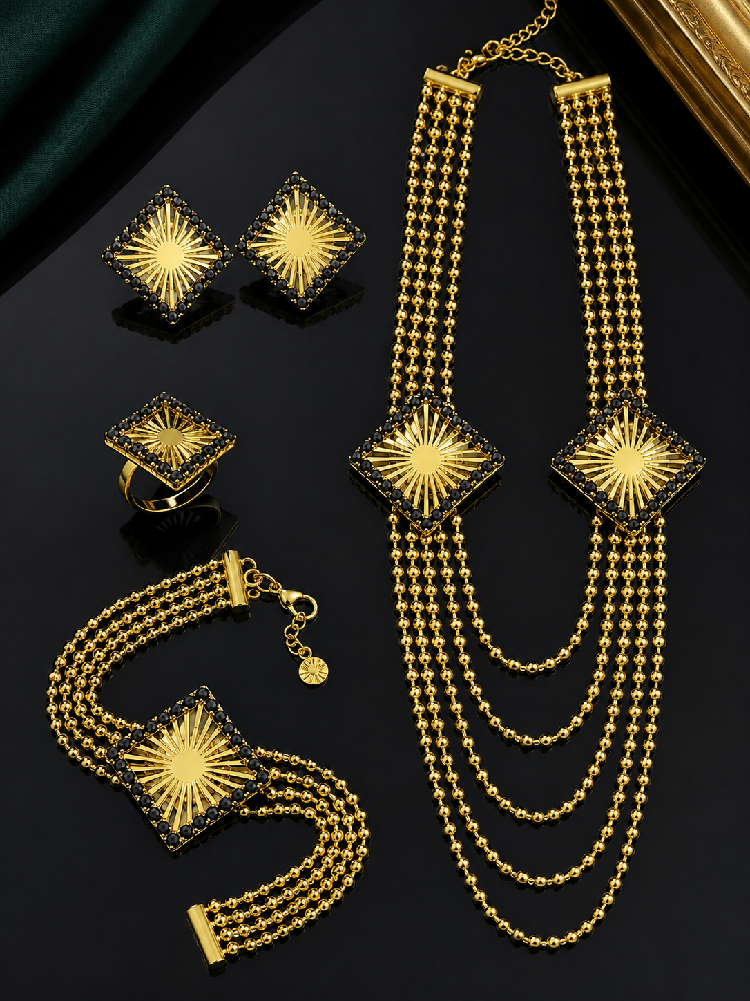 Golden Radiance Jewelry Set