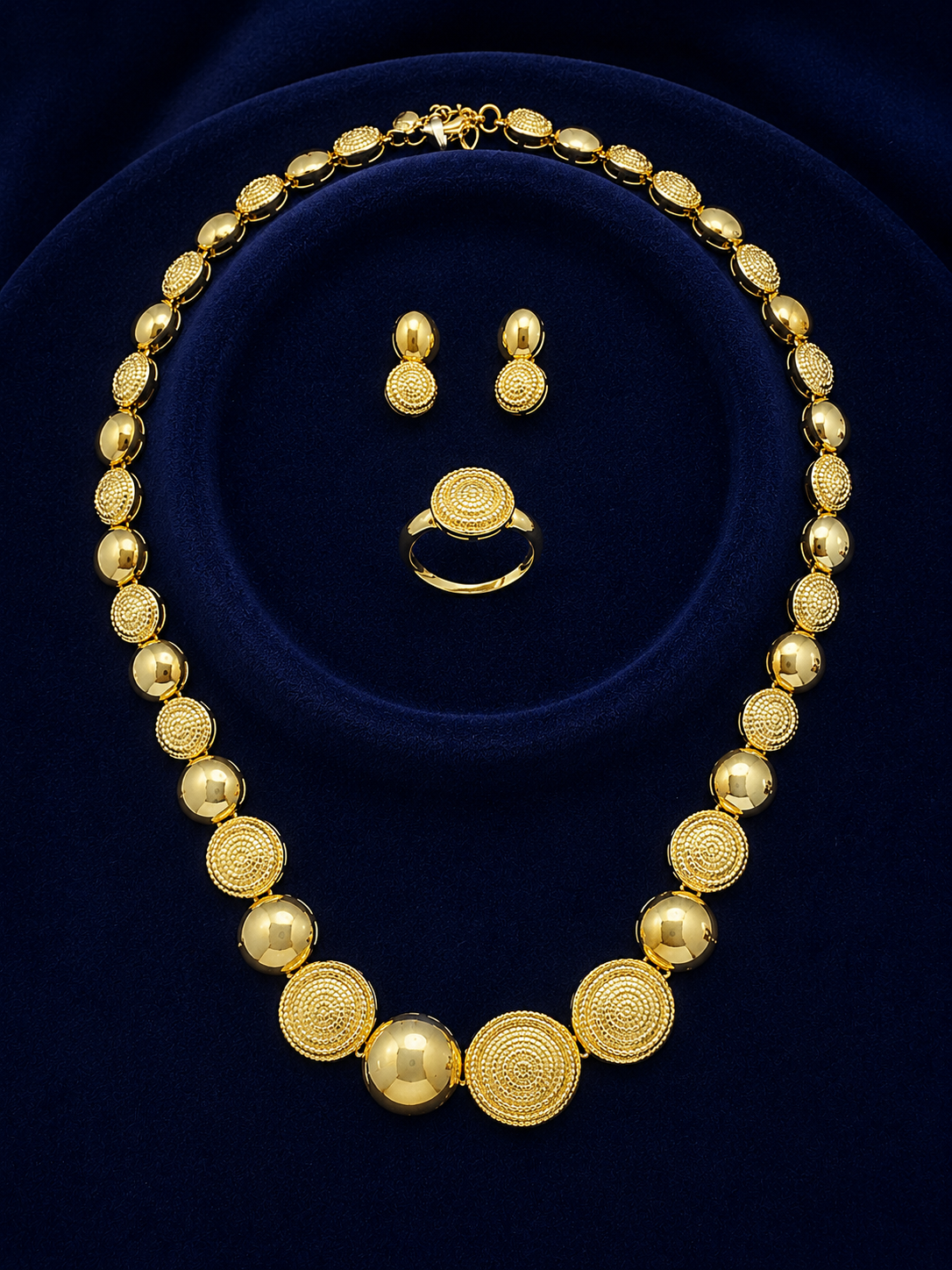 Royal Golden Heritage Jewelry Set