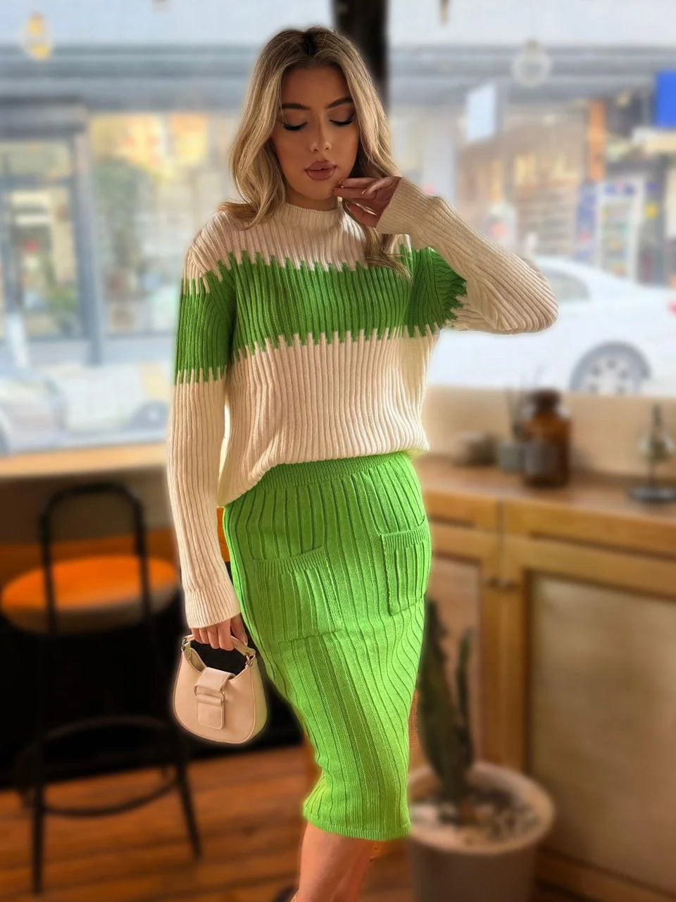 Two Pieces Top & Skirt - Sweater /Wool Material