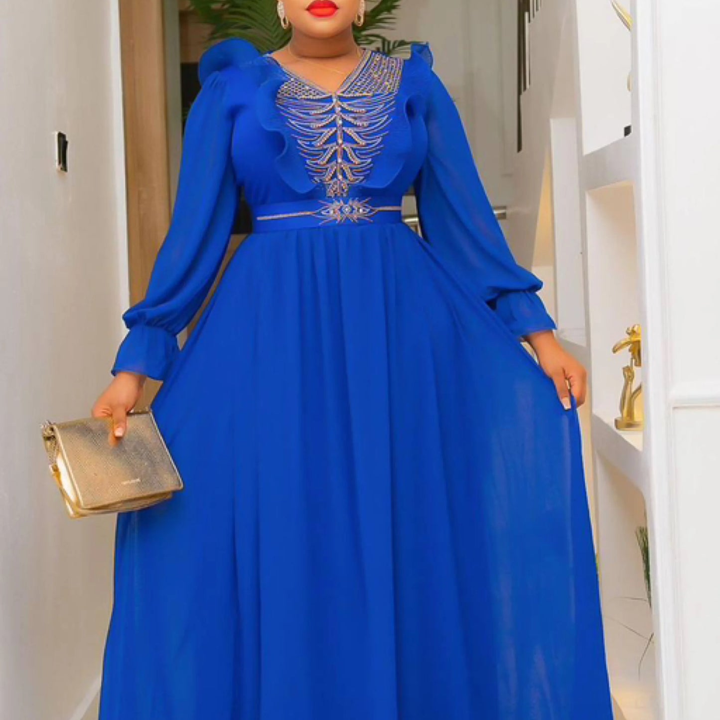 Maxi Chiffon Dress – Light & Flowing Elegance