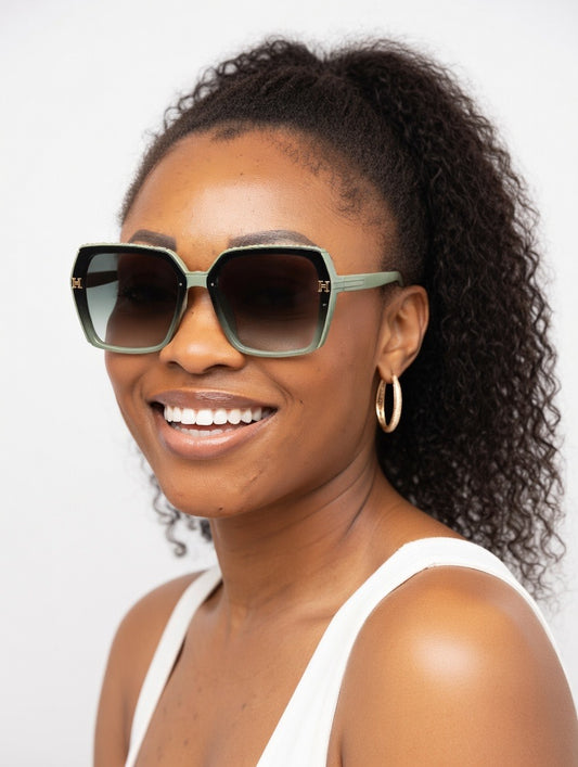 Trendy Oversized UV400 Sunglasses for Women