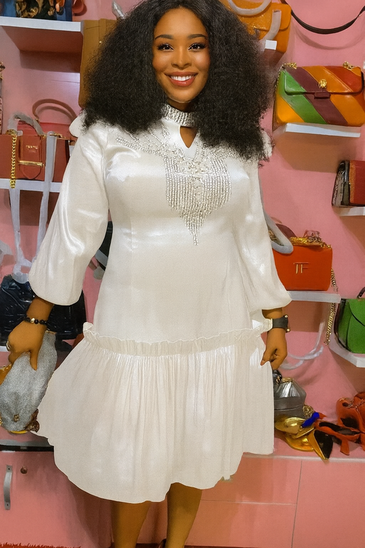 Elegant Knee-Length Taffeta Dress with Rhinestone Detailing