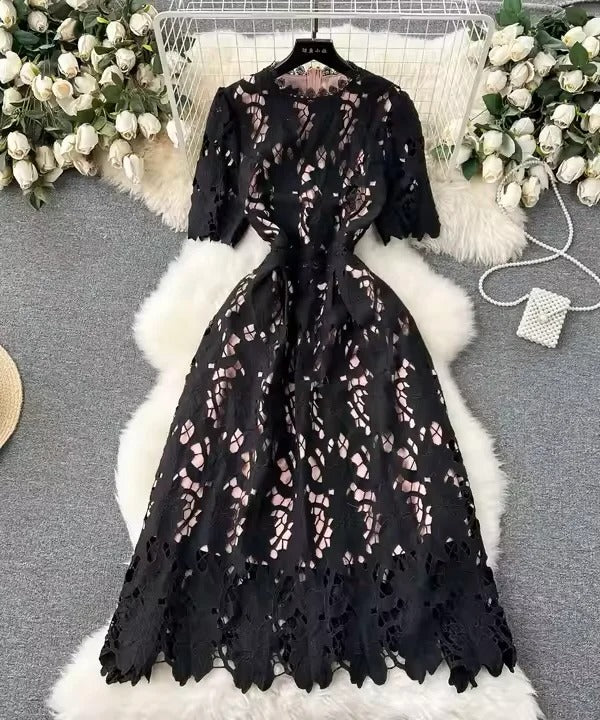 Casual Cotton Dress Featuring Rear Zipper Closure