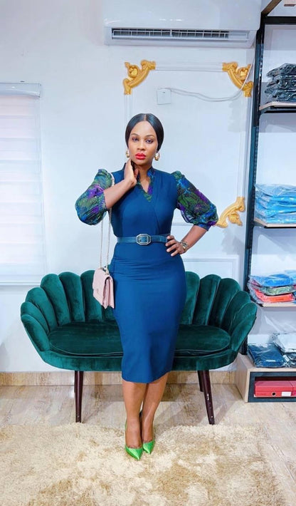 Office-Ready Knee-Length Dress – Sharp & Stylish